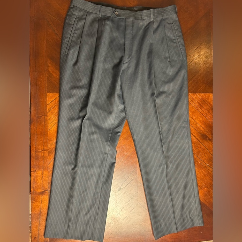 STUDIO MILANO Elegant Charcoal Pinstripe Men's Dress Pants 100% wool size 38s